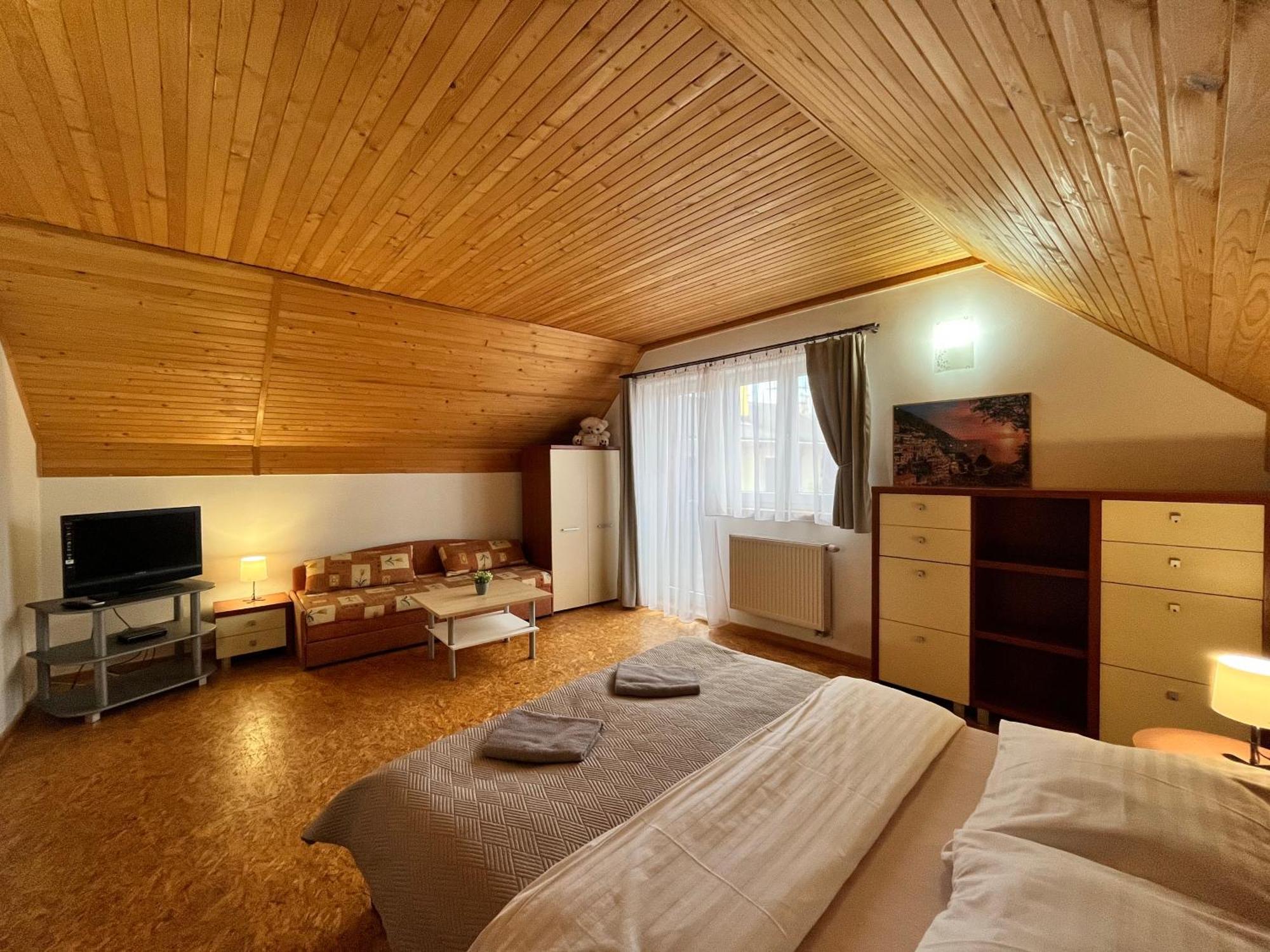 Penzion Ruzbasky Stará Lesná Quarto foto